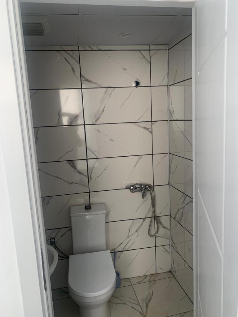 Centre Reach Otel Одрин Екстериор снимка