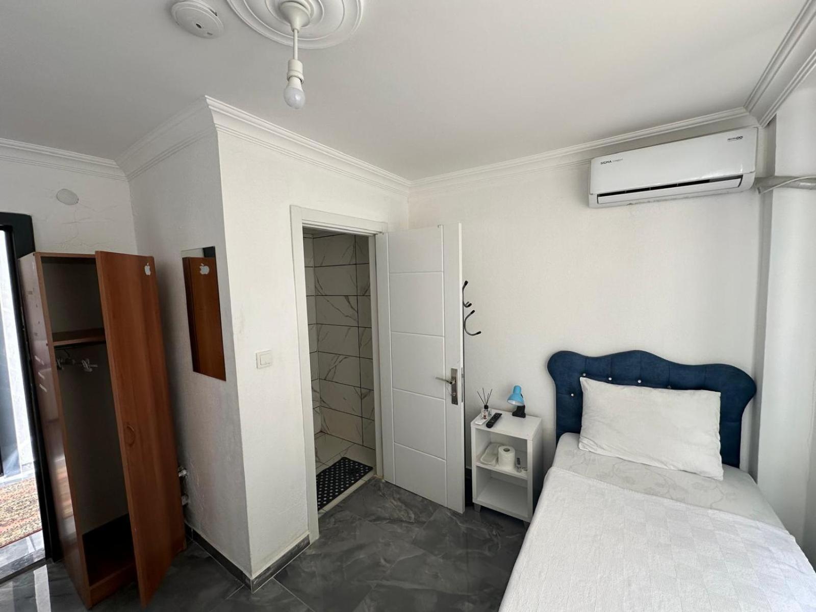 Centre Reach Otel Одрин Екстериор снимка