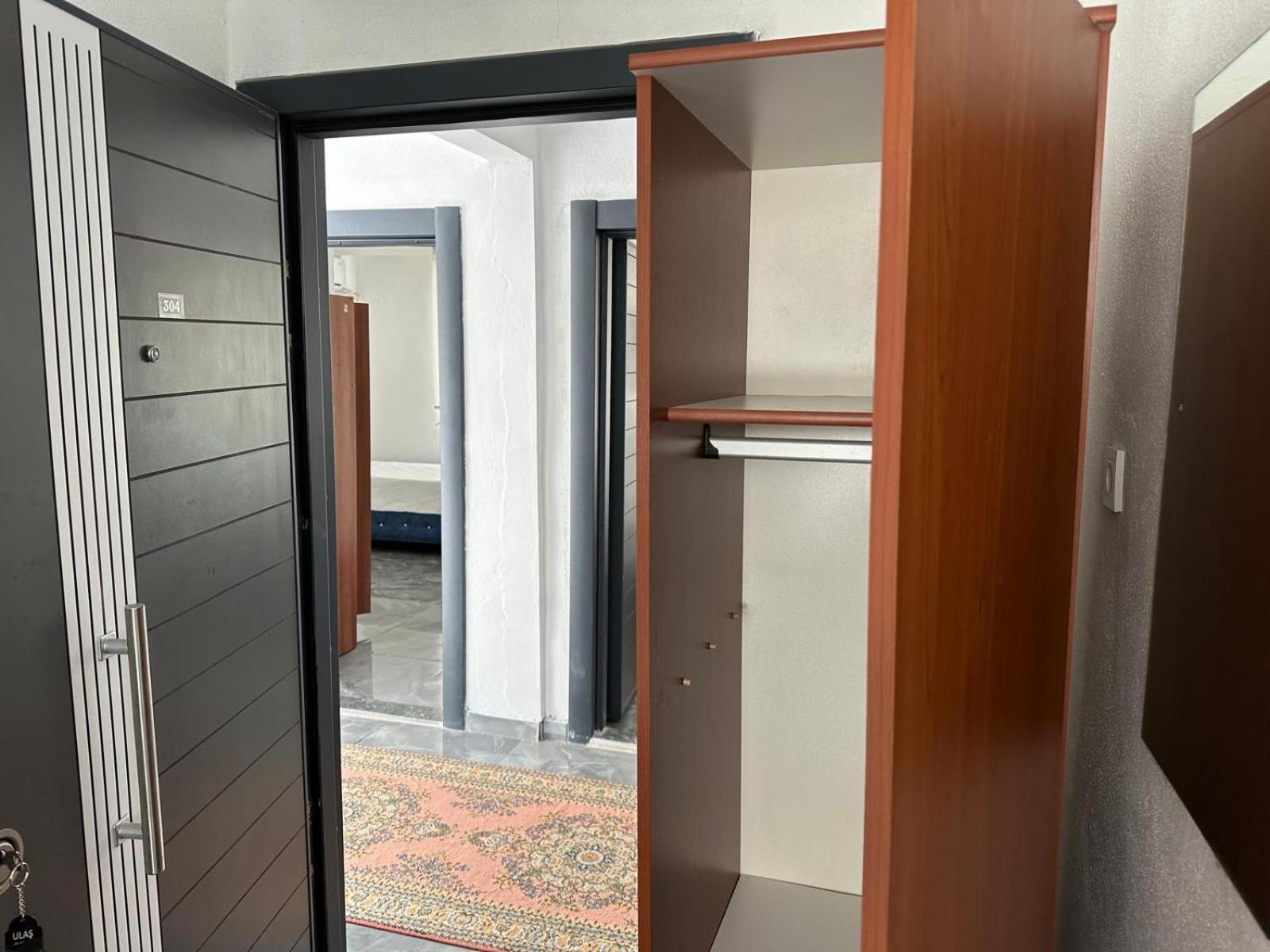 Centre Reach Otel Одрин Екстериор снимка